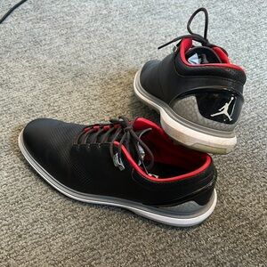 Nike Jordan Golf Shoe 9.5 Black and Red Oxford style